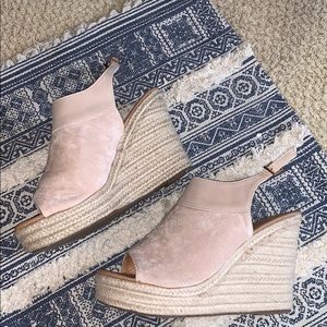 Baby pink wedges